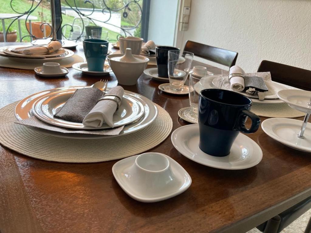 Schoenes Zimmer In Guter Lage In Aalen/Unterkochen Buitenkant foto